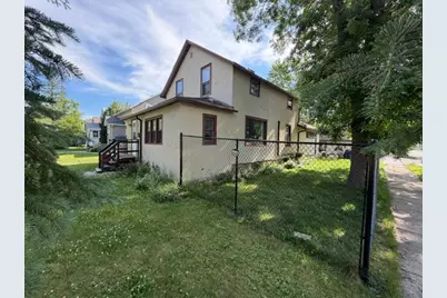 2130 11th Avenue E, Hibbing, MN 55746 - Photo 16