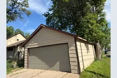 2130 11th Avenue E, Hibbing, MN 55746 - Photo 14