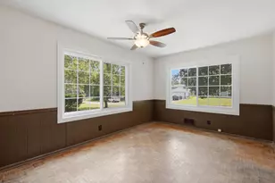 8126 Northern Dr, Crystal, MN 55427 - Photo 8