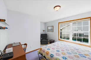 2446 Autumn Ridge Ct, Chanhassen, MN 55317 - Photo 20