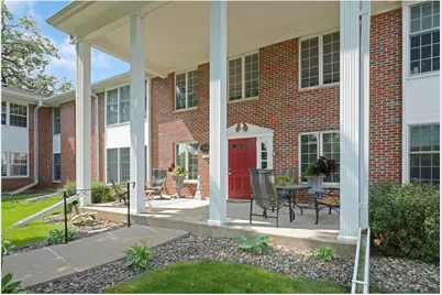 408 3rd Street N #104, Stillwater, MN 55082 - Photo 2