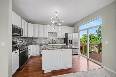 5135 Holly Lane N #2204, Plymouth, MN 55446 - Photo 10