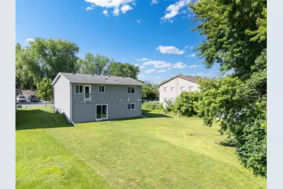 805 6th Street NE, Stewartville, MN 55976 - Photo 4