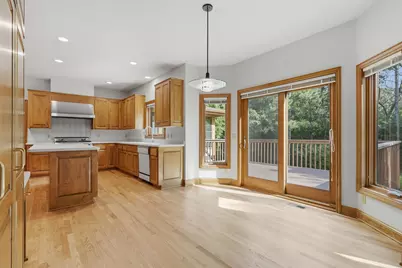 9272 Duckwood Trail, Woodbury, MN 55125 - Photo 12