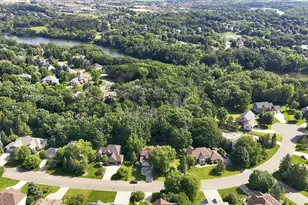 9272 Duckwood Trail, Woodbury, MN 55125 - Photo 34