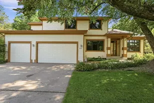 9272 Duckwood Trail, Woodbury, MN 55125 - Photo 1
