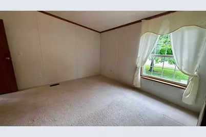 800 Montana Avenue, Benson, MN 56215 - Photo 22