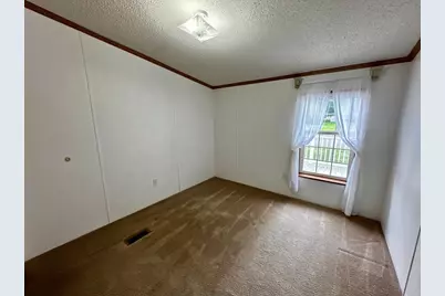 800 Montana Avenue, Benson, MN 56215 - Photo 34
