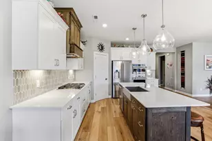 11402 Kings Ct N, Lake Elmo, MN 55042 - Photo 14