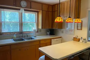 1806 Bellview Ln, Albert Lea, MN 56007 - Photo 8