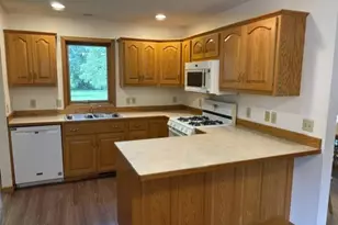 33850 98th St, Waseca, MN 56093 - Photo 6