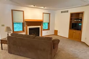 33850 98th St, Waseca, MN 56093 - Photo 8