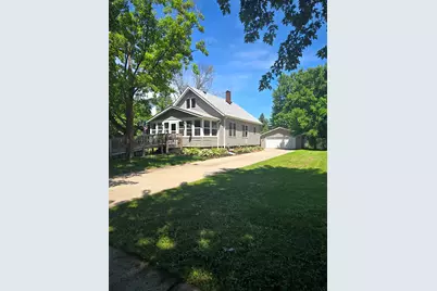704 Broadway Street, Cleveland, MN 56017 - Photo 1