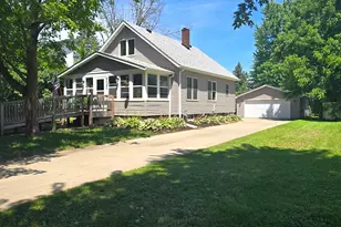 704 Broadway St, Cleveland, MN 56017 - Photo 1