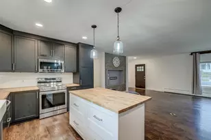 615 Vine St, Hudson, WI 54016 - Photo 16