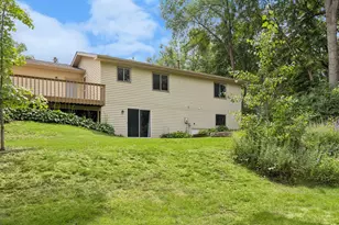 12216 Pioneer Rd, Minnetonka, MN 55343 - Photo 16