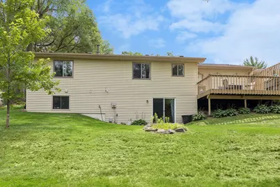 12216 Pioneer Road, Minnetonka, MN 55343 - Photo 32