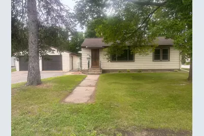 701 Summit Avenue S, Sauk Rapids, MN 56379 - Photo 1