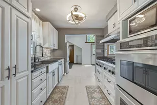 6439 Olympia St, Golden Valley, MN 55427 - Photo 6