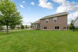 601 Stonegate Cir, Waconia, MN 55387 - Photo 38