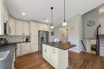 601 Stonegate Circle, Waconia, MN 55387 - Photo 10