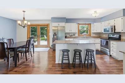 67 W Wood Ridge Drive, River Falls, WI 54022 - Photo 6