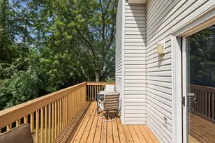 4316 Thornhill Ln, Vadnais Heights, MN 55127 - Photo 4