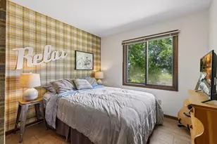 4316 Thornhill Ln, Vadnais Heights, MN 55127 - Photo 16