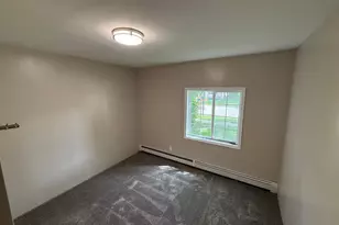 111 Markley Ave S, Thief River Falls, MN 56701 - Photo 8