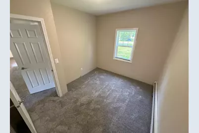 111 Markley Avenue S, Thief River Falls, MN 56701 - Photo 6