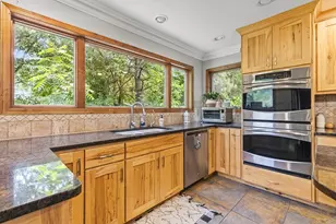 709 Sunrise Blvd, Redwood Falls, MN 56283 - Photo 20