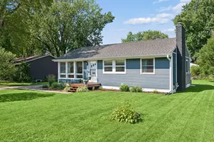 5358 Altura Rd NE, Fridley, MN 55421 - Photo 4
