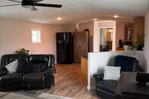 2111 Excalibur Rd, North Mankato, MN 56003 - Photo 2
