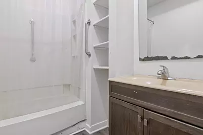 2121 13th Avenue S, Minneapolis, MN 55404 - Photo 10