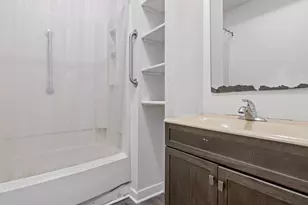 2121 13th Ave S, Minneapolis, MN 55404 - Photo 10
