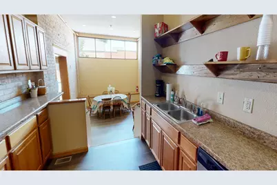 539 Pacific Avenue SW #student, Willmar, MN 56201 - Photo 16