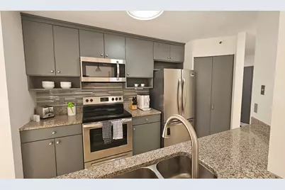 7622 York Avenue S #1205, Edina, MN 55435 - Photo 4