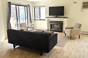 7622 York Ave S, Edina, MN 55435 - Photo 2
