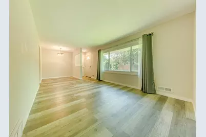 7840 Winsdale Street N, Golden Valley, MN 55427 - Photo 12