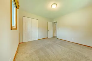 7840 Winsdale Street N, Golden Valley, MN 55427 - Photo 30