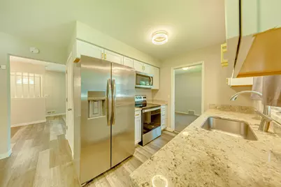 7840 Winsdale Street N, Golden Valley, MN 55427 - Photo 18