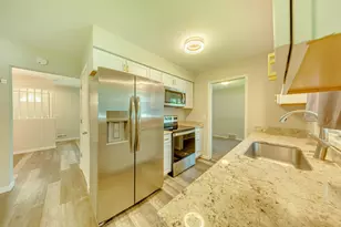 7840 Winsdale Street N, Golden Valley, MN 55427 - Photo 18