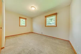 7840 Winsdale Street N, Golden Valley, MN 55427 - Photo 24