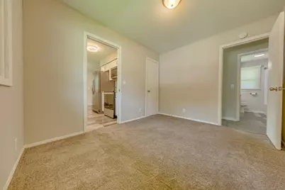 7840 Winsdale Street N, Golden Valley, MN 55427 - Photo 22