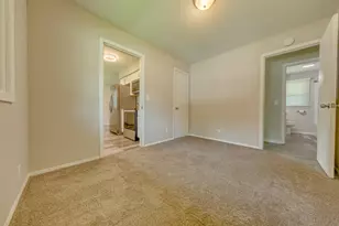 7840 Winsdale Street N, Golden Valley, MN 55427 - Photo 22