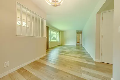 7840 Winsdale Street N, Golden Valley, MN 55427 - Photo 14