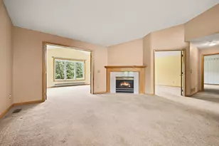 3028 Highpointe Curve, Roseville, MN 55113 - Photo 8