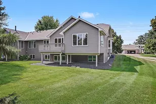 3028 Highpointe Curve, Roseville, MN 55113 - Photo 22