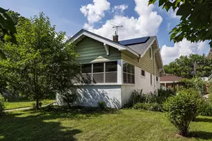 1363 Hewitt Ave, Saint Paul, MN 55104 - Photo 2