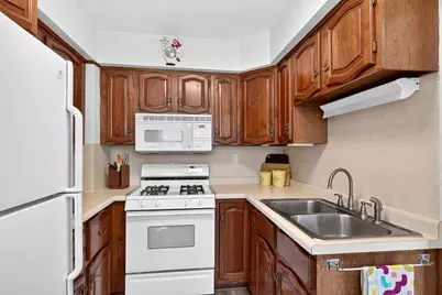 1363 Hewitt Avenue, Saint Paul, MN 55104 - Photo 6
